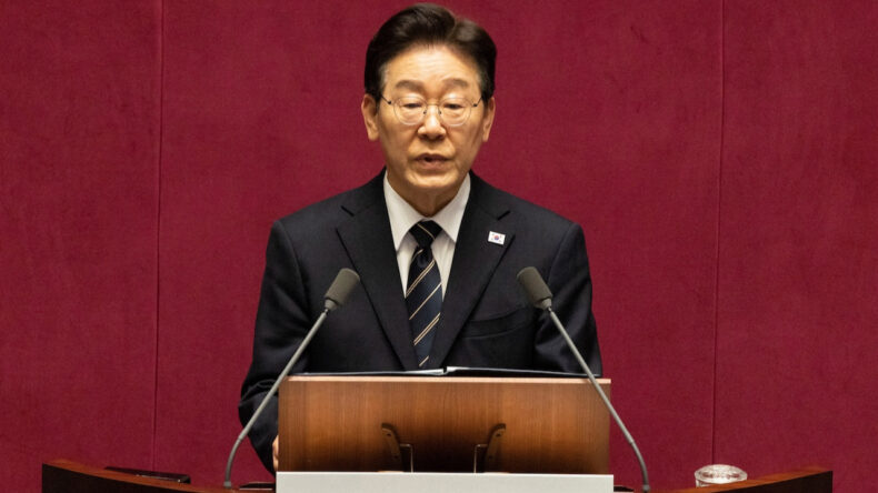 G&uuml;ney Kore'den "&ccedil;ok y&ouml;nl&uuml; kriz" a&ccedil;ıklaması