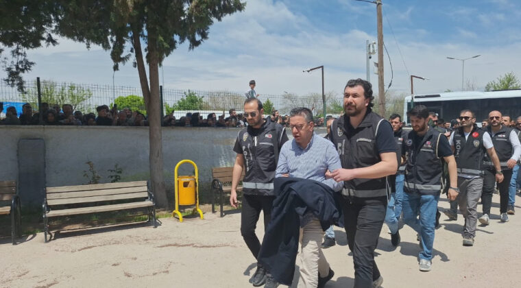 Halfeti Belediyesi Operasyonunda 46 Ş&uuml;pheli Adliyeye Sevk Edildi