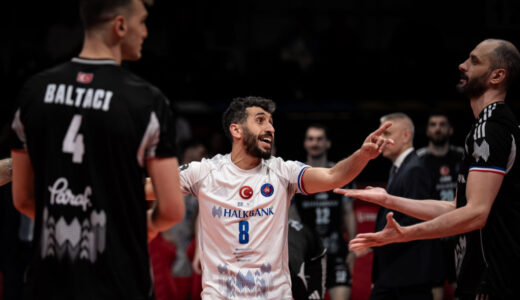 Halkbank sezonu &uuml;&ccedil;&uuml;nc&uuml; bitirdi