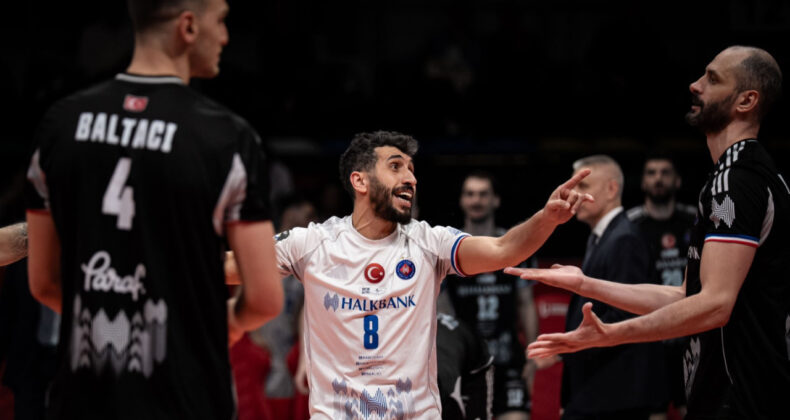 Halkbank sezonu &uuml;&ccedil;&uuml;nc&uuml; bitirdi