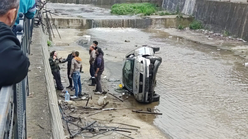 Hatay’da Kanala Uçan Otomobildeki Anne ve Bebek Kurtarıldı