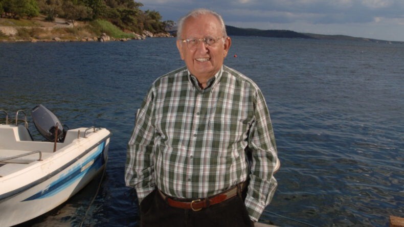 H&uuml;samettin Cindoruk hayatını kaybetti