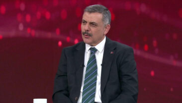 İ&ccedil;işleri Bakanı &Ccedil;ift&ccedil;i: Sosyal medya d&uuml;zenlemesi şart