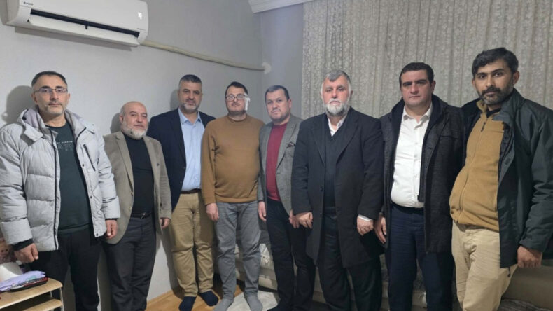 İmama Bı&ccedil;aklı Saldırı