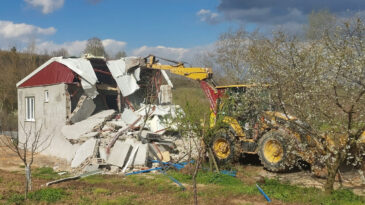 İneg&ouml;l'de 142 Ka&ccedil;ak Yapı Yıkıldı