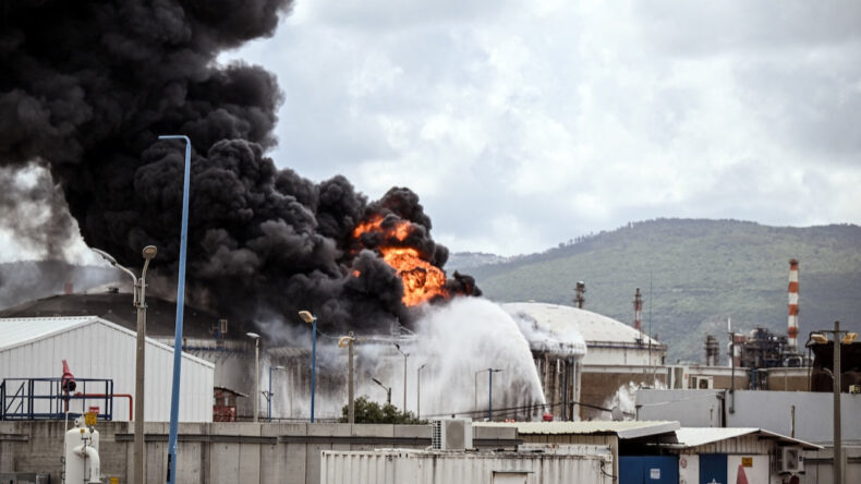 İran Devrim Muhafızları: Burası Venezuela Değil