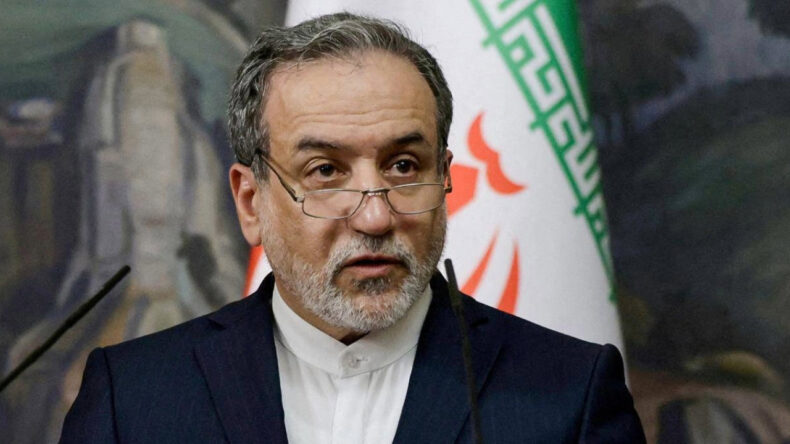 İran: H&uuml;rm&uuml;z Boğazı İki Hafta Boyunca A&ccedil;ık Olacak