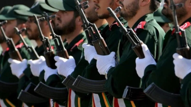 İran ordusundan Trump'ın tehditlerine yanıt: Öyle bir saldıracağız ki….