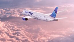 İran savaşı havacılığı vurdu: Yakıt krizi b&uuml;y&uuml;yor, u&ccedil;uşlar azalıyor