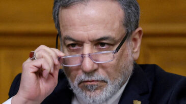 İran: &Uuml;lkenin &ccedil;ıkarlarını g&uuml;vence altına almalıyız