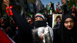 İran'da Ateşkes &Ccedil;atlağı: Sertlik Yanlıları Rahatsız