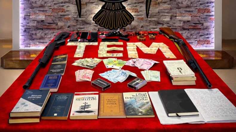 IŞİD şüphelilerine baskın: 9 kişi gözaltında