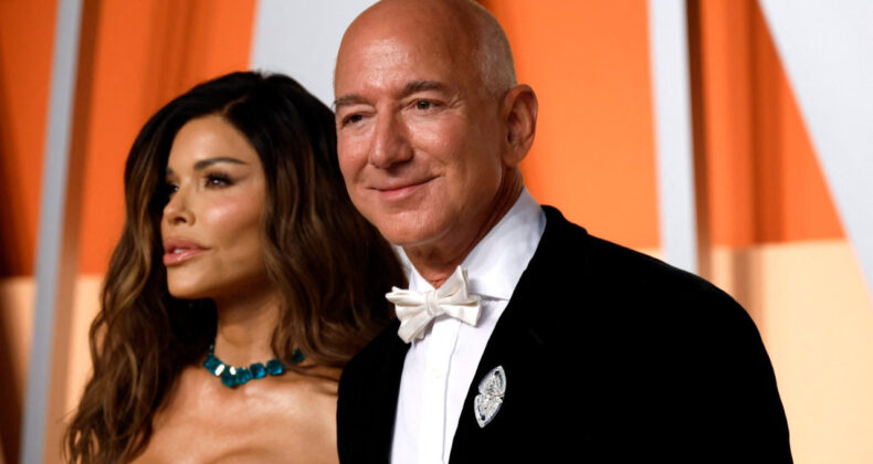 Jeff Bezos 25 yıldır aynı maaşı alıyor