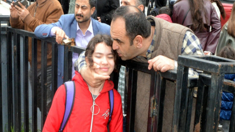 Kahramanmaraş'ta Okul Saldırısı: 6 &Ouml;ğrenci Hayatını Kaybetti