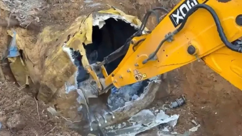 Silah parçaları operasyonda ele geçirilen malzemeler