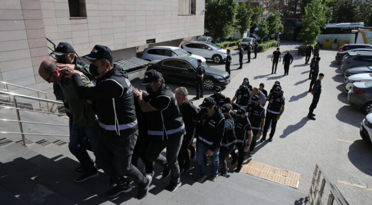 Kara para operasyonu: Banka hesaplarına, mal varlıklarına el konuldu