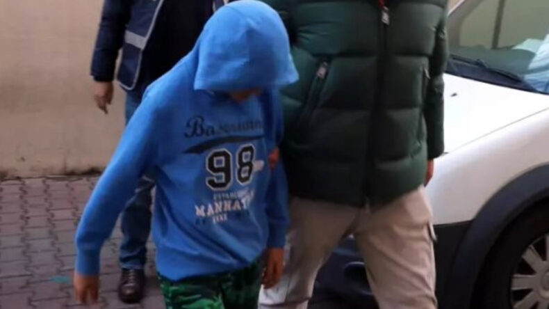 Kelebek bı&ccedil;ak cinayetinde 14 yaşındaki sanık i&ccedil;in yeni karar