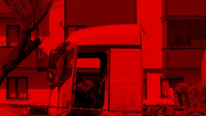 Kendi ailesini par&ccedil;aladı: Kardeşini &ouml;ld&uuml;ren ağabey babasını katletmiş