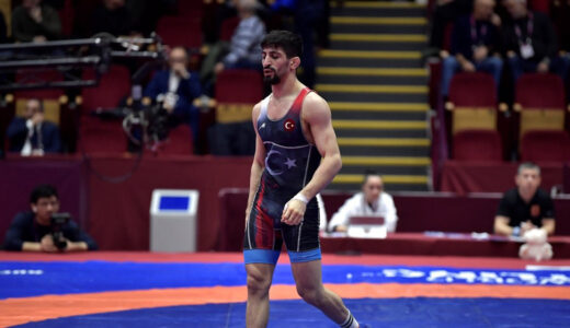 Kerem Kamal, Tiran'da yarı finale adını yazdırdı