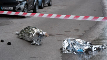 Kiev Sokaklarını Kana Buladı: 6 &Ouml;l&uuml;