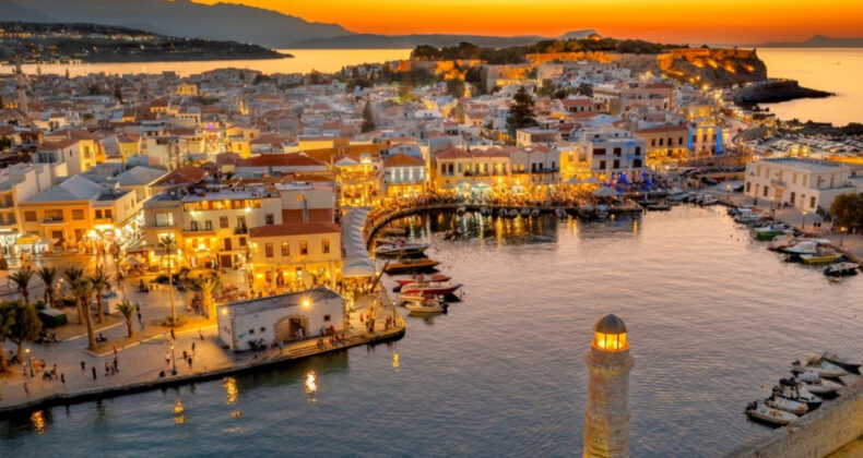 Komşunun Turizm Gelirlerinde B&uuml;y&uuml;k Sı&ccedil;rama