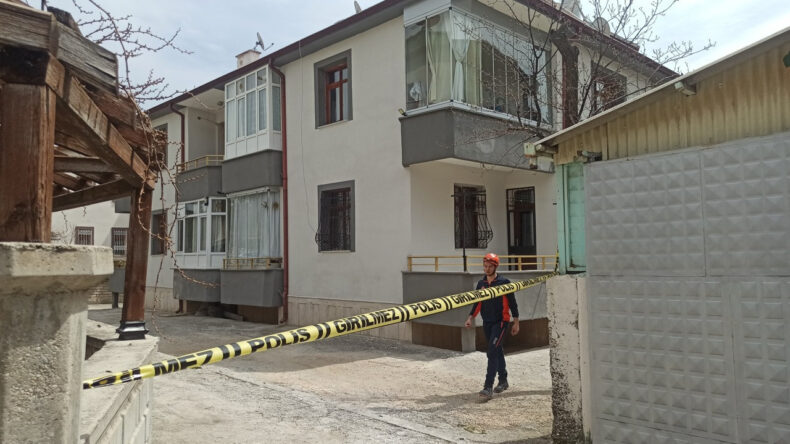 Konya'da korkutan deprem: Binalar tahliye edildi