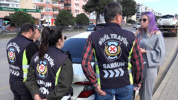 Korsan Taksici Cezayı G&ouml;r&uuml;nce Yolcuları Su&ccedil;ladı