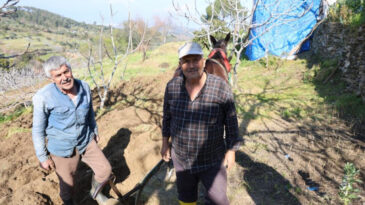 K&ouml;y&uuml;n en genci 50 yaşında: "K&ouml;y&uuml;n en gen&ccedil;leri biziz"