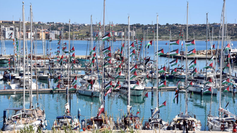 K&uuml;resel Sumud Filosu yola &ccedil;ıktı