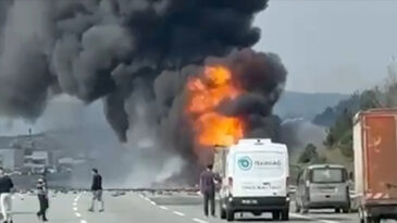 Kuzey Marmara'da TIR Yangını: Edirne Y&ouml;n&uuml; Trafiğe Kapandı