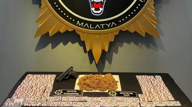 Malatya&rsquo;da Uyuşturucu Operasyonu: 5 G&ouml;zaltı