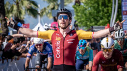 Marmaris – Fethiye'de zafer Aniolkowski'nin