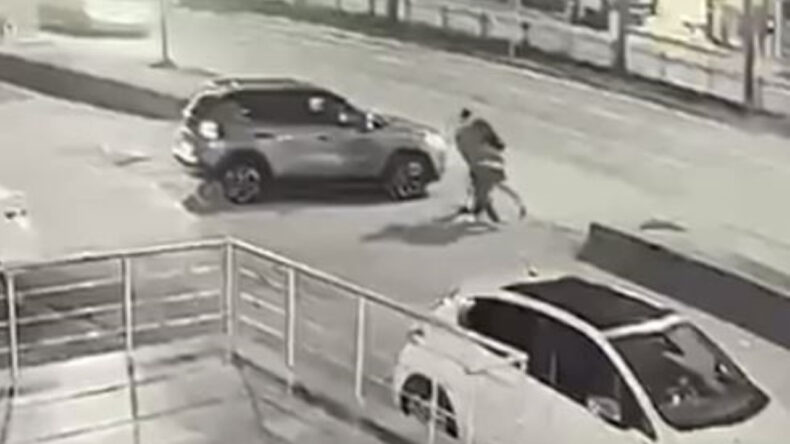 Mesai Arkadaşı Tarafından 9 Kere Bı&ccedil;aklandı