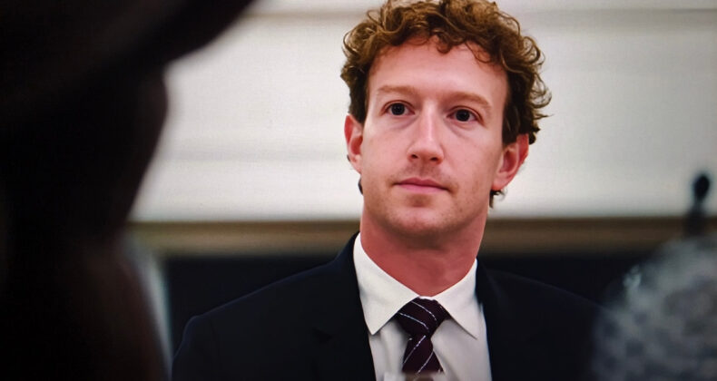 Meta, Binlerce Kişiyi Kovuyor