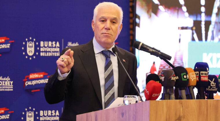 Mustafa Bozbey g&ouml;revden uzaklaştırıldı