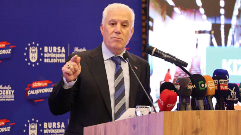 Mustafa Bozbey g&ouml;revden uzaklaştırıldı