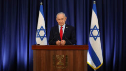M&uuml;zakereler s&uuml;rerken Netanyahu'dan dikkat &ccedil;eken İran mesajı