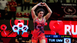 Nesrin Baş Altın Madalyayı Kaptı