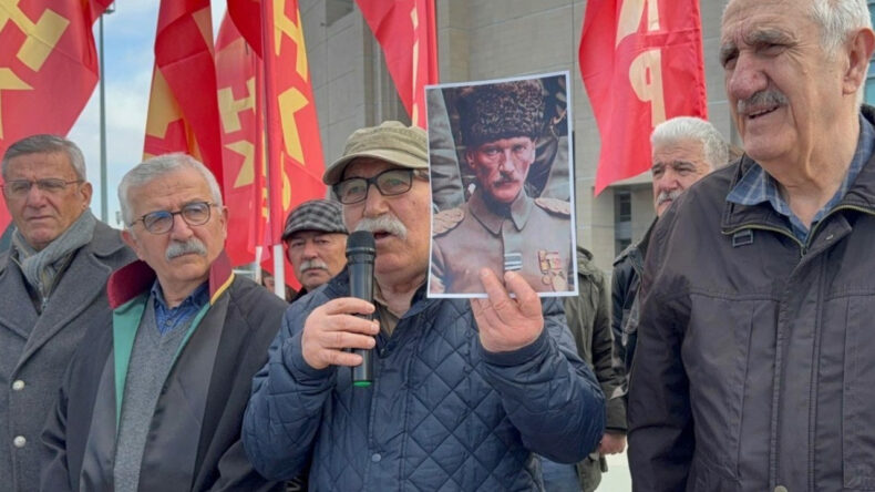 Nurullah Efe, ev hapsindeyken g&ouml;zaltına alındı