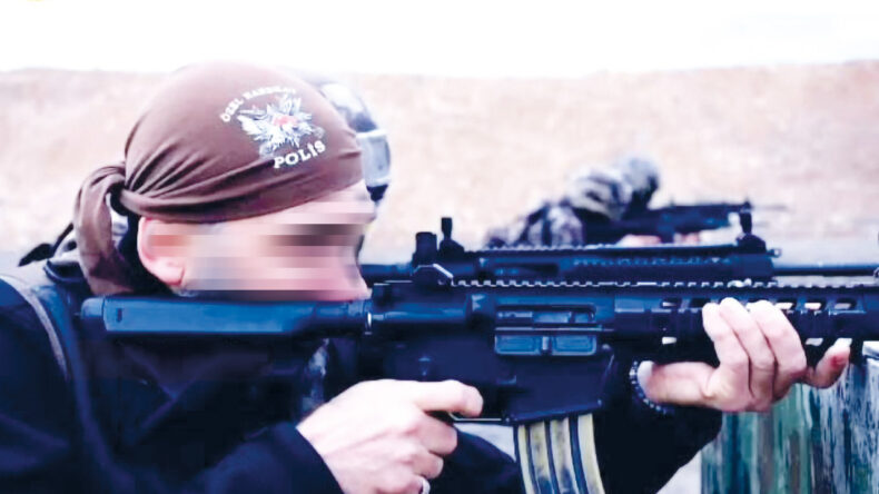 Okulda silahlı &lsquo;hikmet yolculuğu&rsquo;