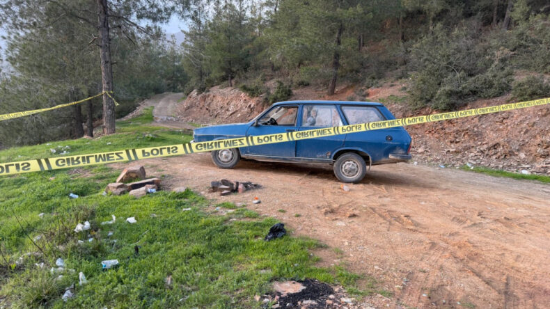 Ormandaki araçtan ceset çıktı