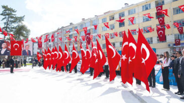 İn&ouml;n&uuml; Zaferi 105 yaşında
