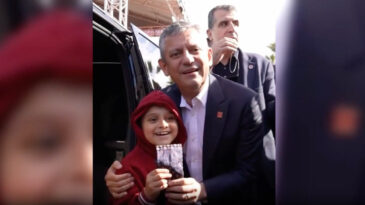 &Ouml;zg&uuml;r &Ouml;zel, Yanına Gelen &Ccedil;ocuğu Kırmadı