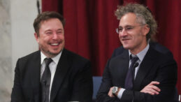 Palantir CEO'su: Bu iki &ouml;zelliğe sahip olanlar işsiz kalmayacak