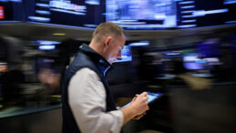 Piyasalarda 'kırılgan ateşkes' endişeleri geriledi