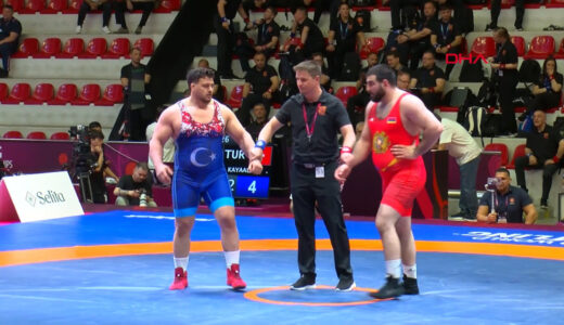 Rıza Kayaalp, Ermeni rakibini 78 saniyede tuş etti