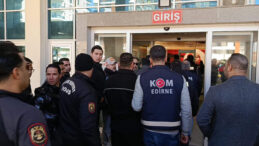 R&uuml;şvet davasında ilk duruşmada tahliye