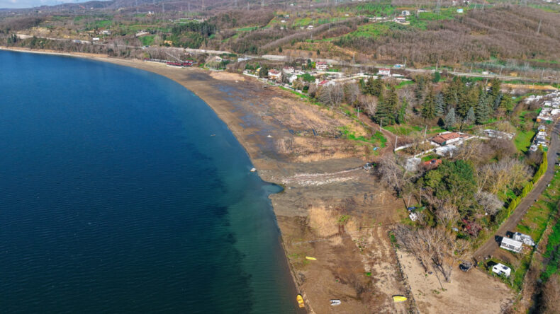 Sapanca Gölü'nde ikinci perde: 84 kaçak yapı yıkılacak