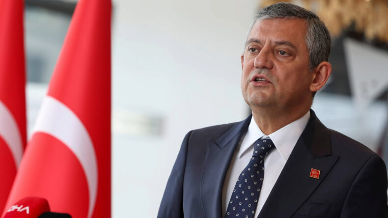 Se&ccedil;im sonrası &Ouml;zel&rsquo;den Macaristan mesajı