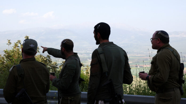 Skandal Fotoğrafa Tepkiler &Ccedil;ığ Gibi B&uuml;y&uuml;d&uuml;